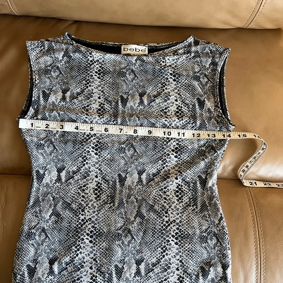 vintage bebe snake print boat neck top - Picture 3 of 5